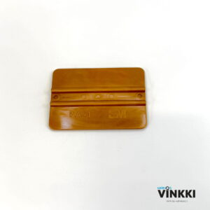 Teippauslasta kultainen